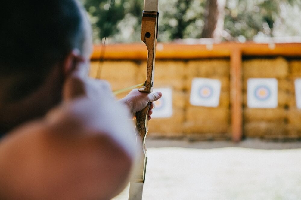 archer-shooting-arrow-process