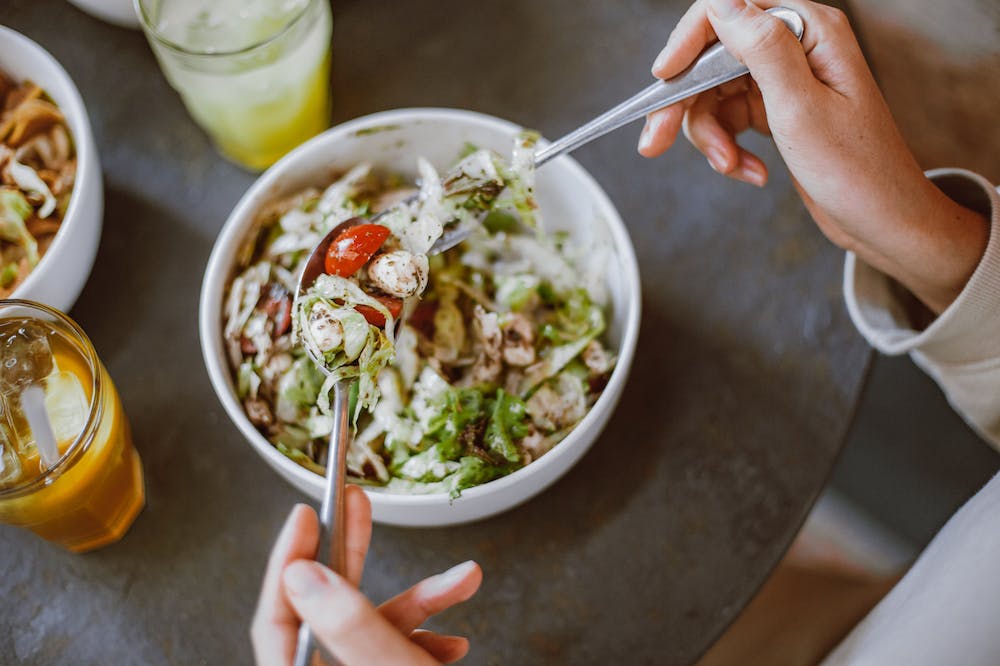 Holistic-health-person-eating-healthy