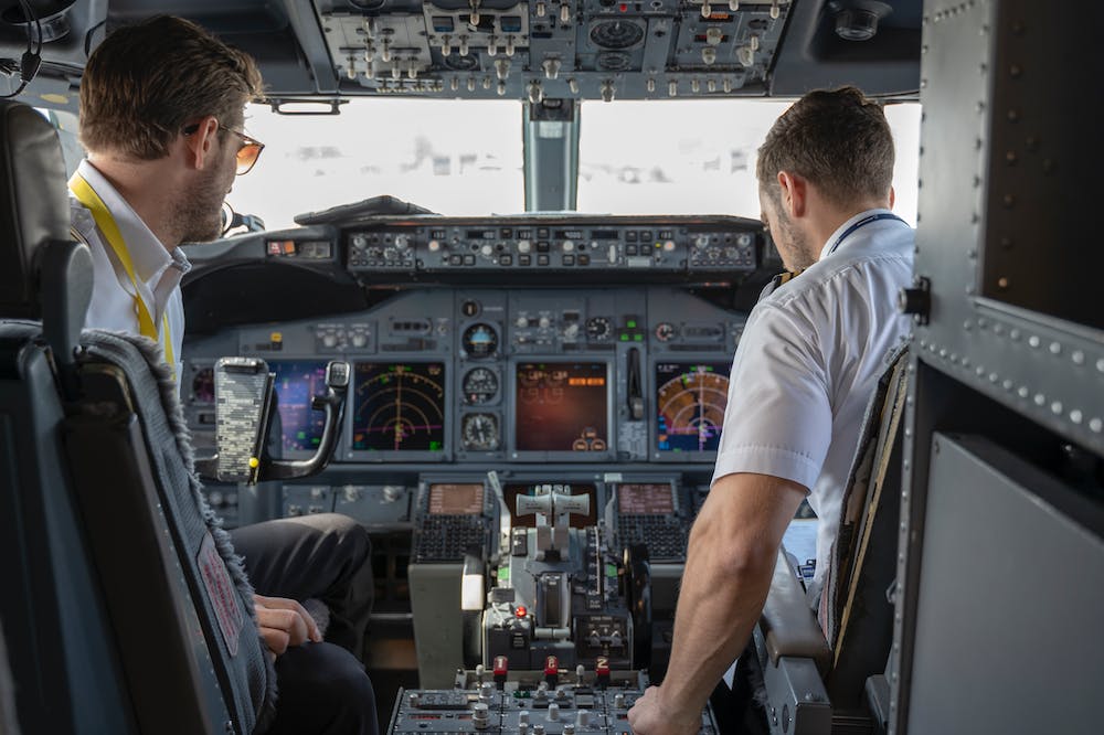 Be-the-Best-Version-of-Yourself-pilots-in-cockpit