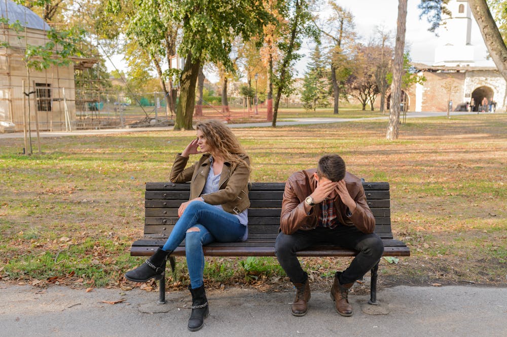 The Dark Side of Love: 10 Signs of Gaslighting You Need to Know 6 Gaslighting-Couple-sitting-on-bench