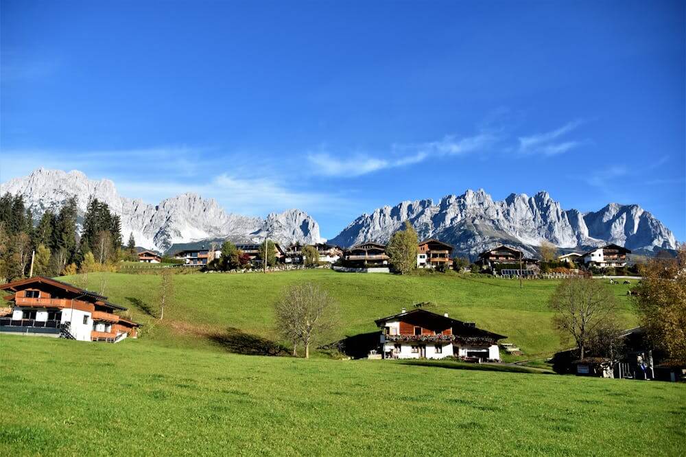 Emotional-Resilience-Mountain-retreat