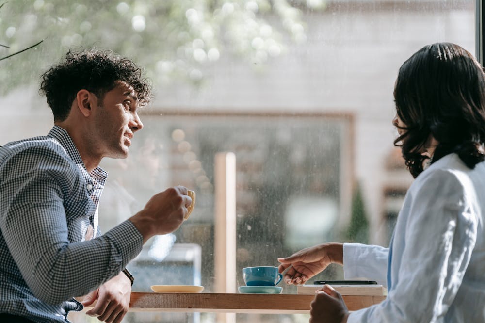 Ghosting-People-Sitting-In-cafe