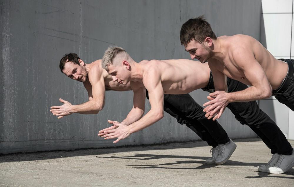 5 Ancient Lessons on How to Build Discipline for a Happy & Successful Life 8 How-to-build-discipline-athletes-training-hard