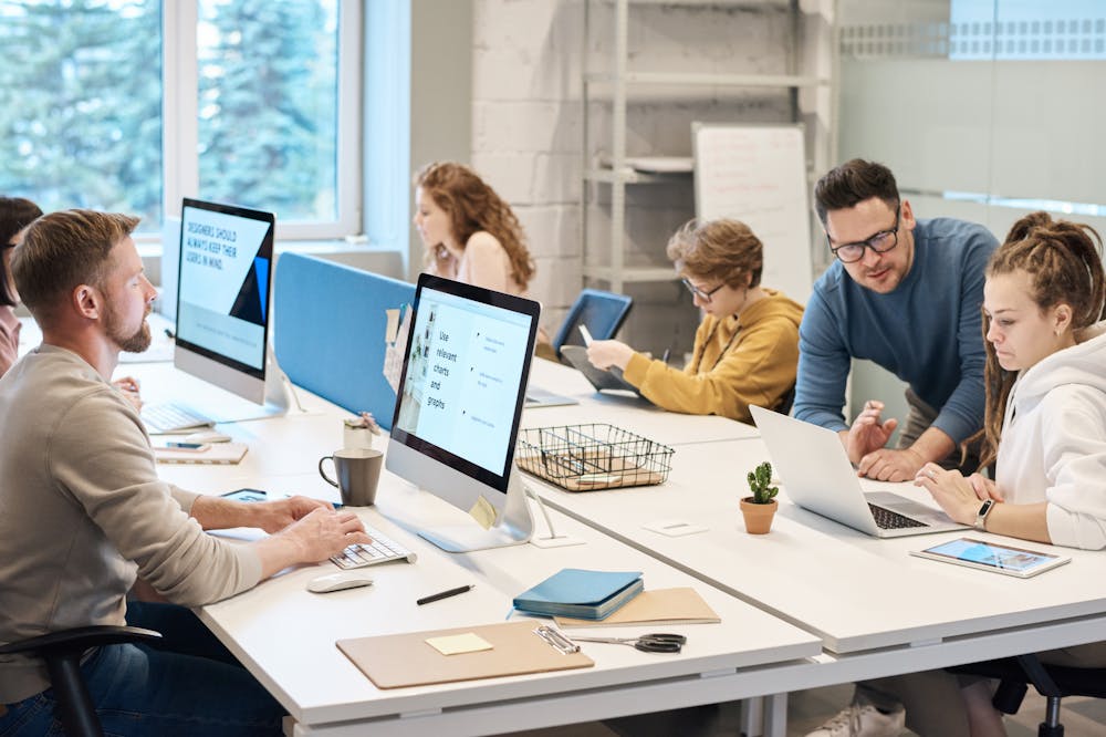 People-Working-on-Computers-AI-Anxiety