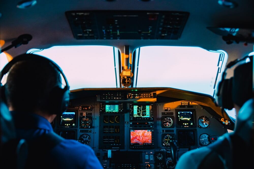 pilots-at-cockpit
