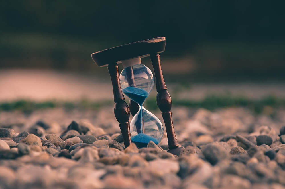 Time-flies-seize-the-day